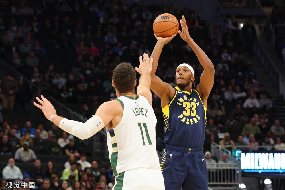 赛场表现与 赛场表现与