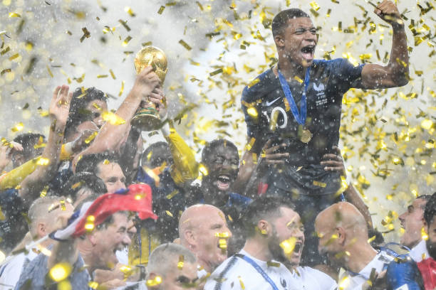 亚寻求利物 亚寻求利物